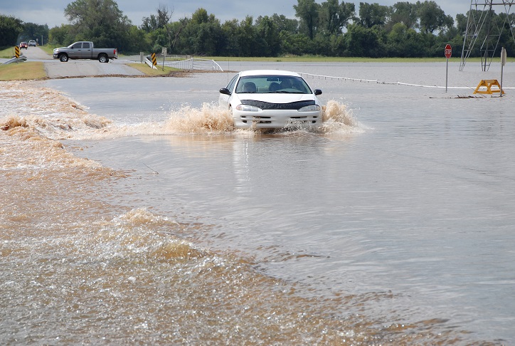 Safety tips for driving in flash flood