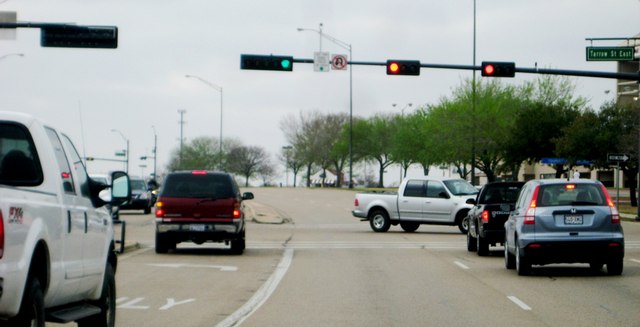 RAK Police Fine Drivers