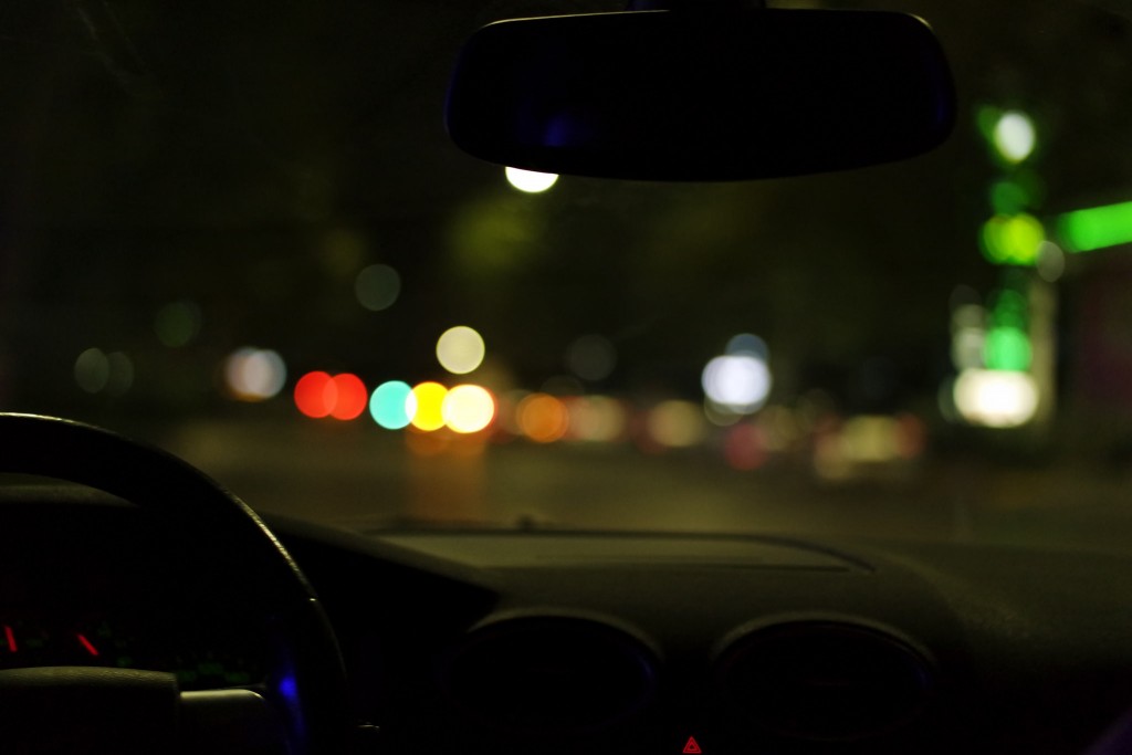 6 Important Tips to Drive Safely at Night