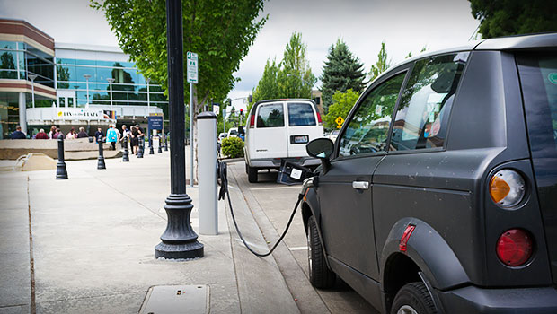 New Survey by Consumer Reports Suggests EVs are More Dependable than Conventional Cars