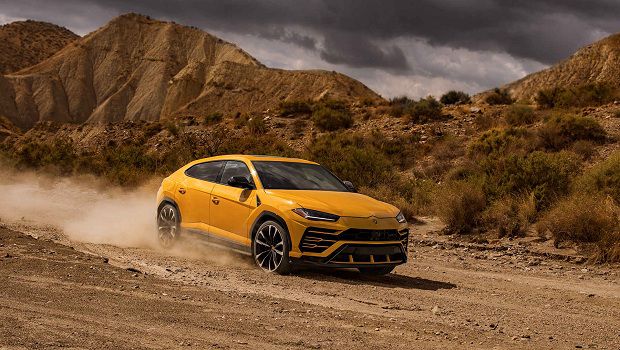 2019 Lamborghini Urus: World’s First Super Sports Utility Vehicle Unveiled in Italy