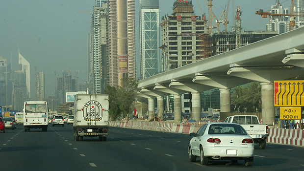 6-ways-to-avoid-car-accidents-in the-UAE
